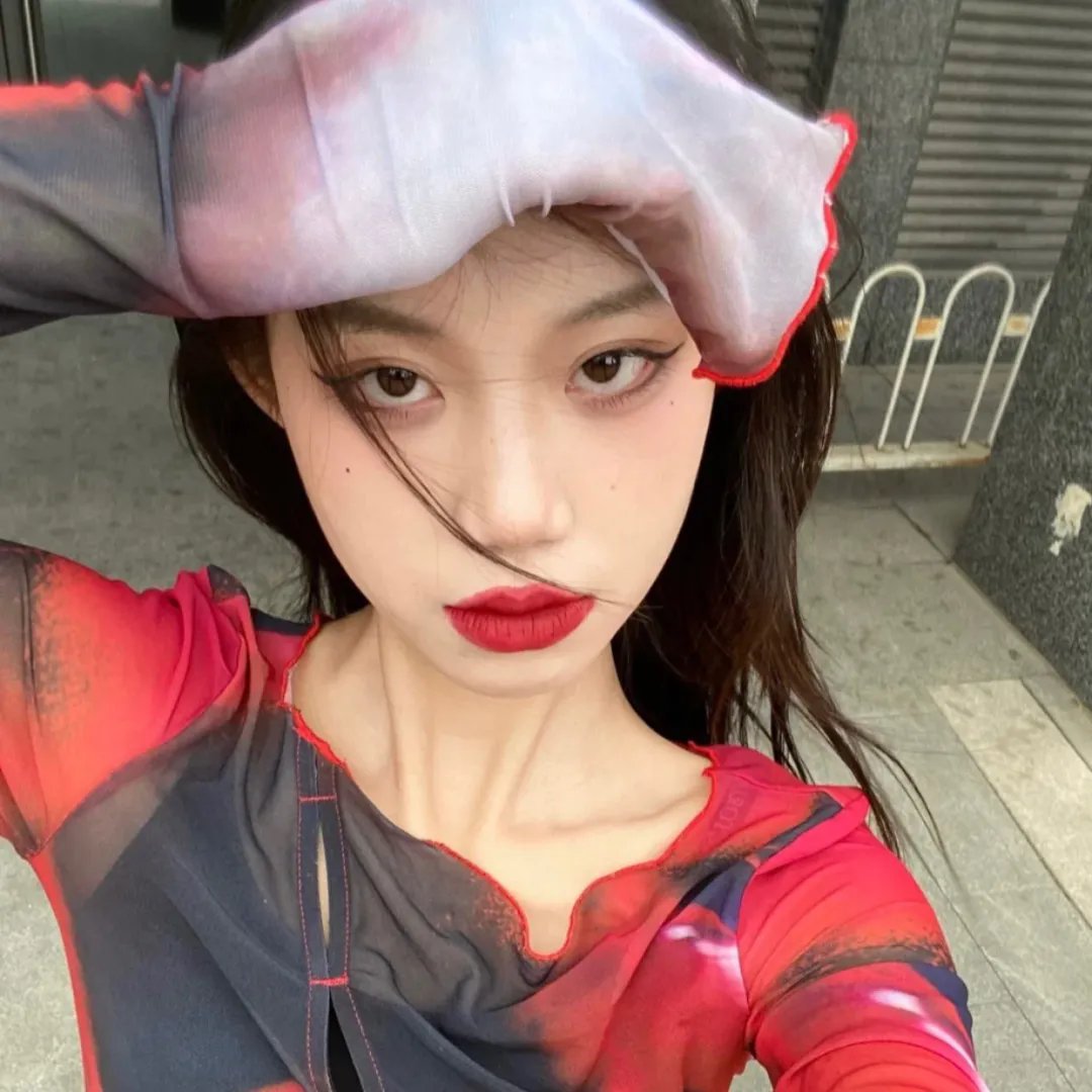 津津井小姐